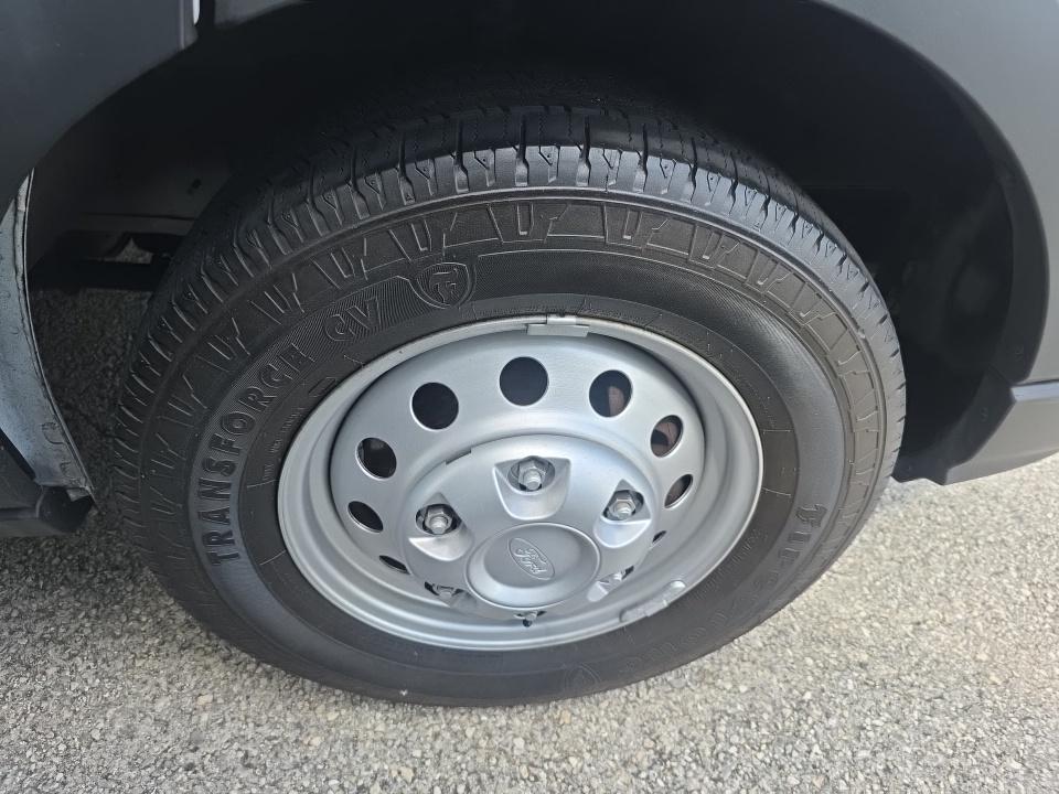 FORD TRANSIT 250 - 10