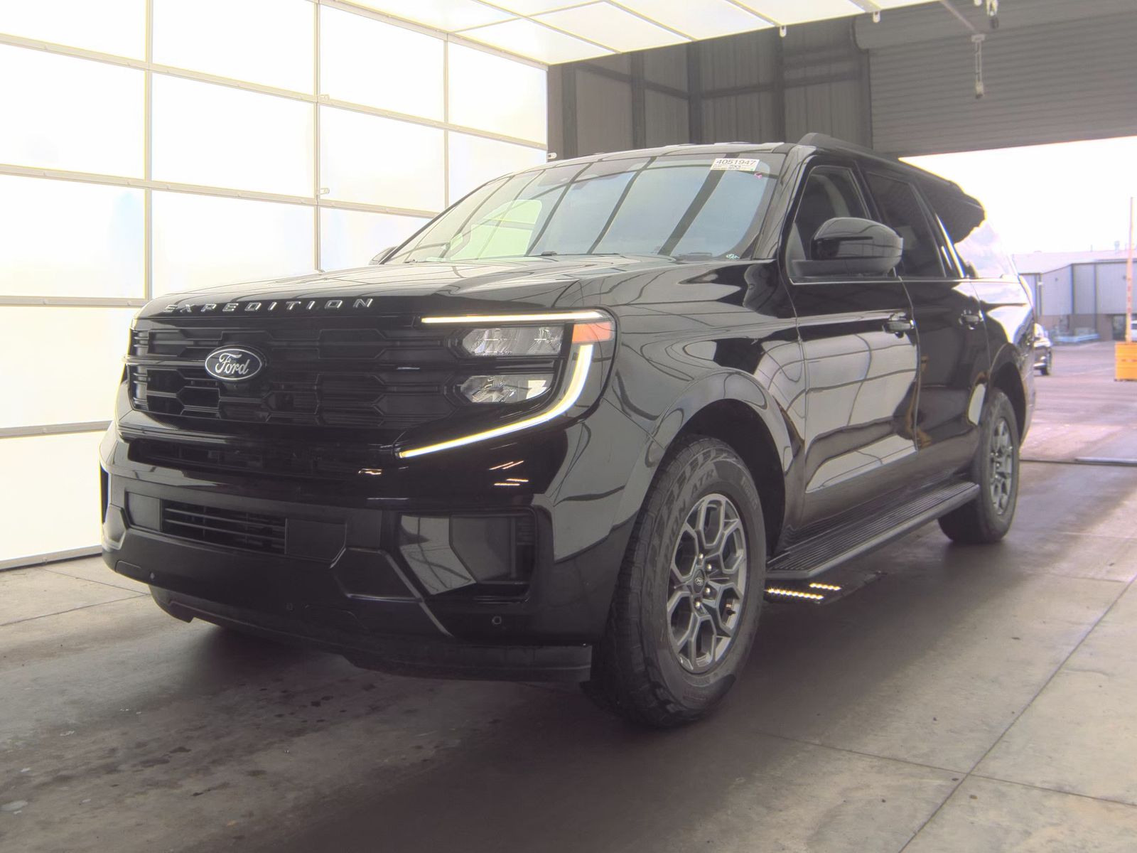 FORD EXPEDITION MAX - 1