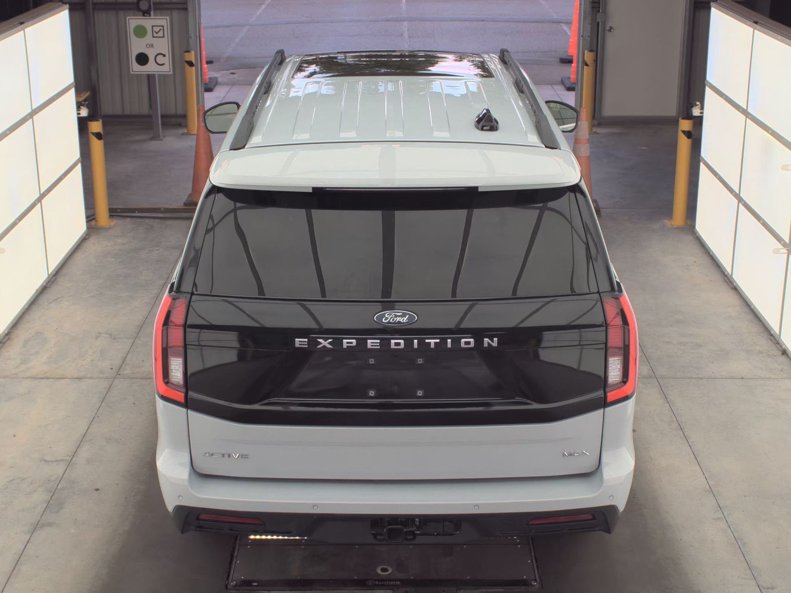 FORD EXPEDITION MAX - 7