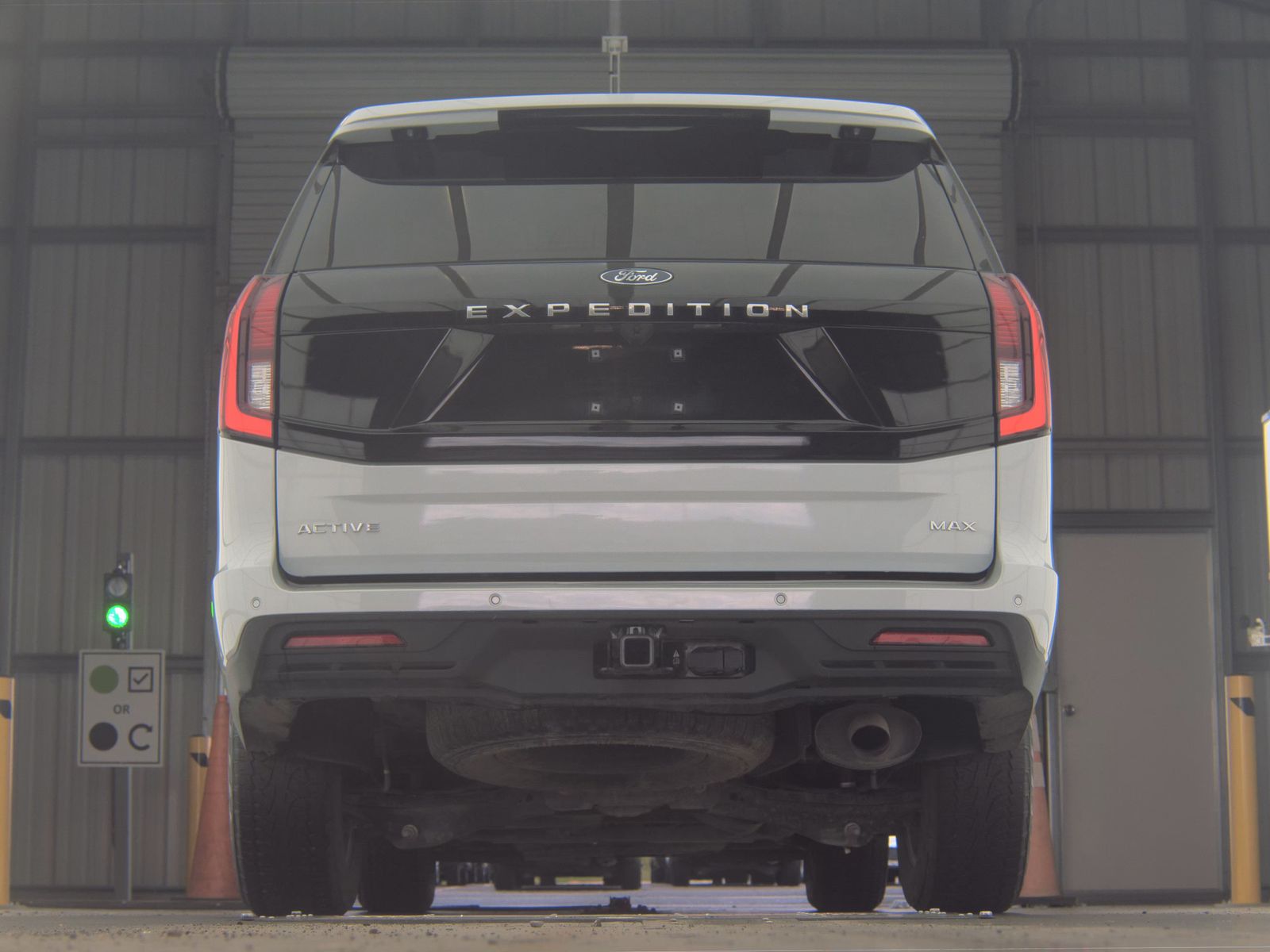 FORD EXPEDITION MAX - 8