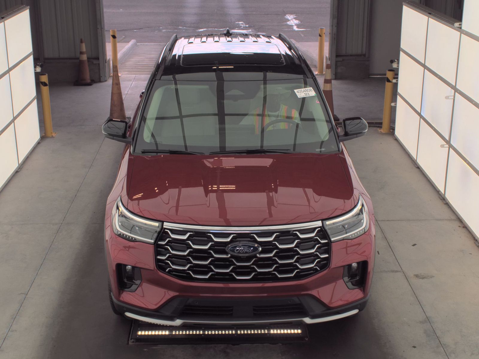 FORD EXPLORER - 3