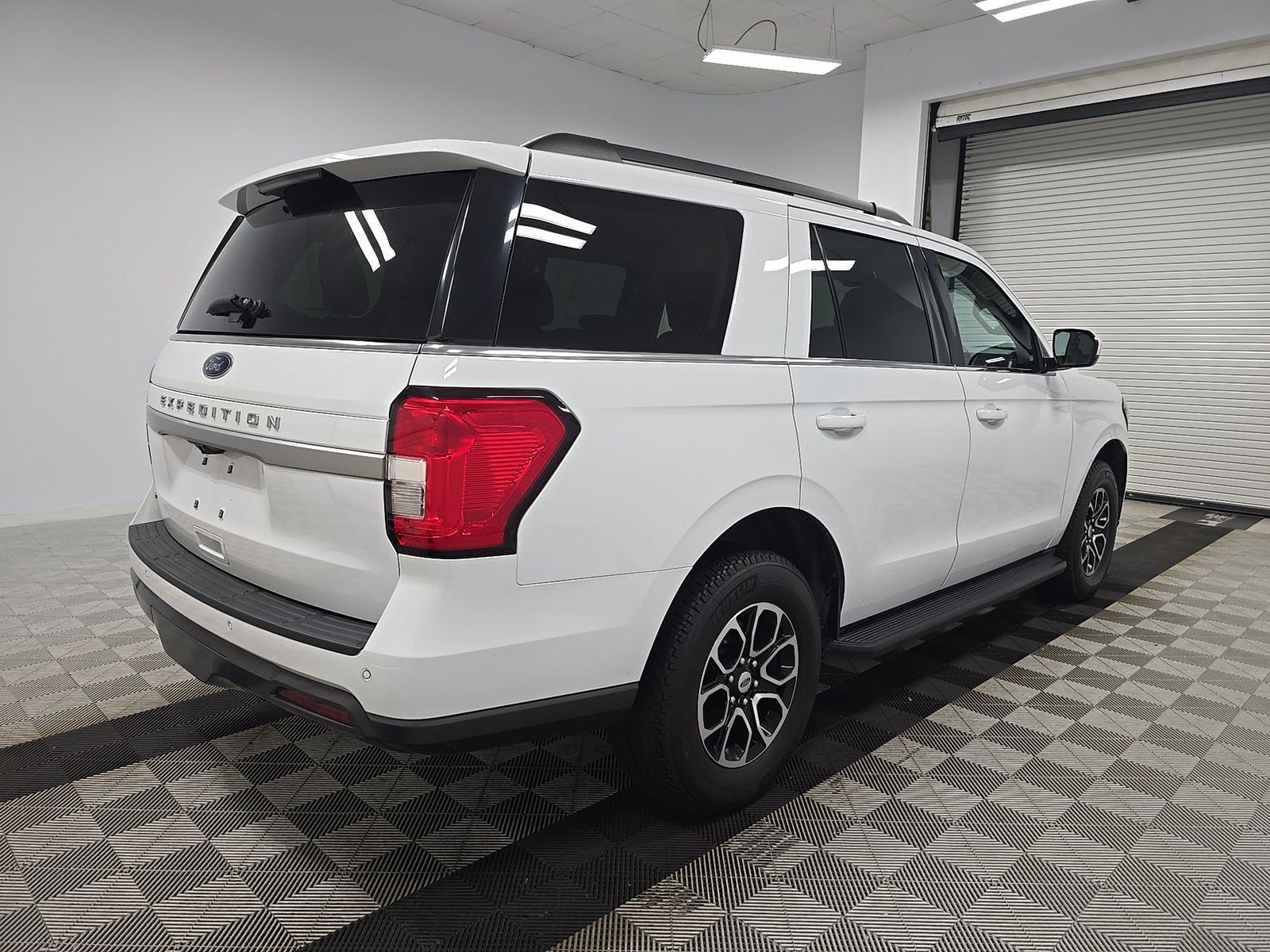FORD EXPEDITION - 5