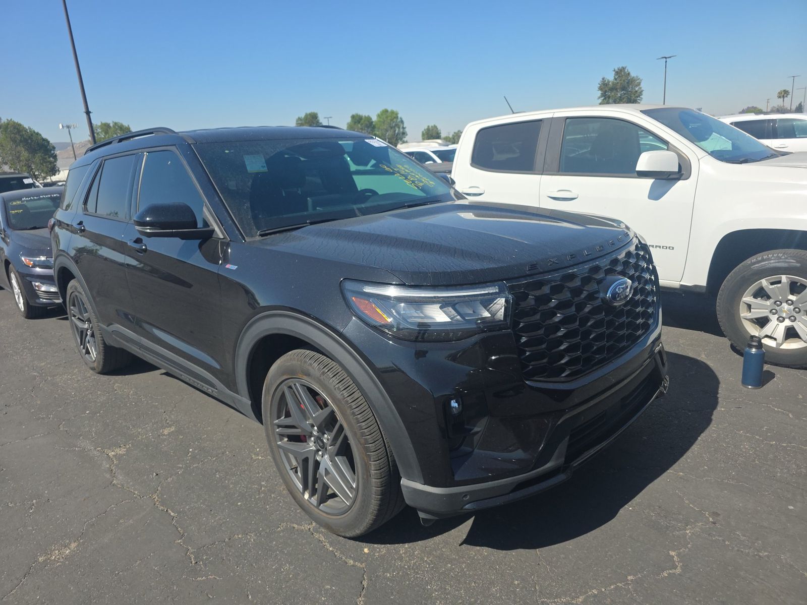FORD EXPLORER - 4
