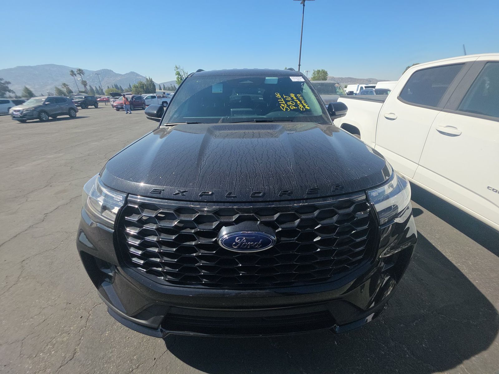 FORD EXPLORER - 3