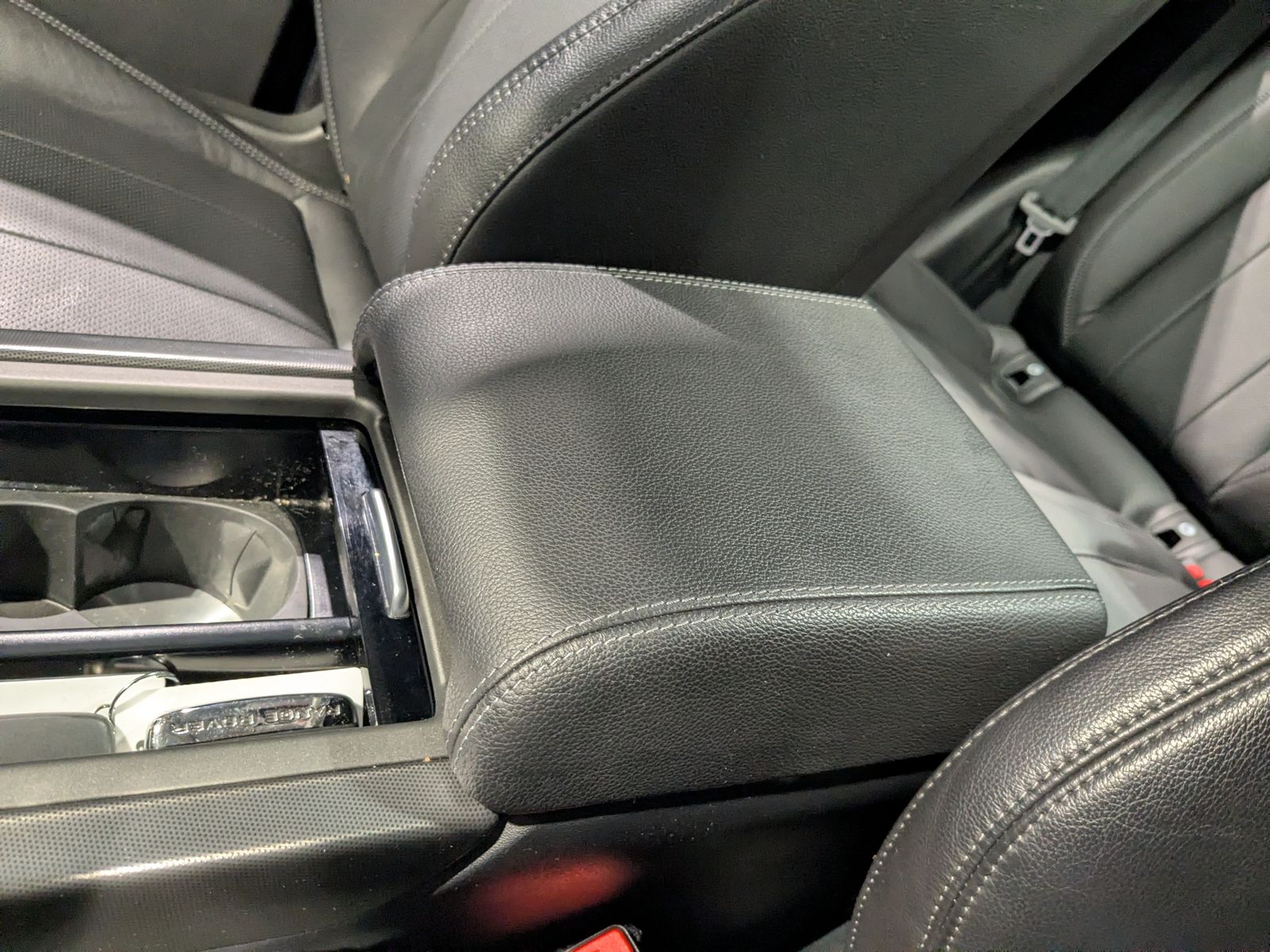2019 Land Rover Range Rover Evoque SE Premium AWD