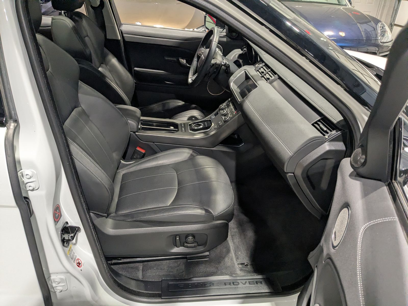 2019 Land Rover Range Rover Evoque SE Premium AWD