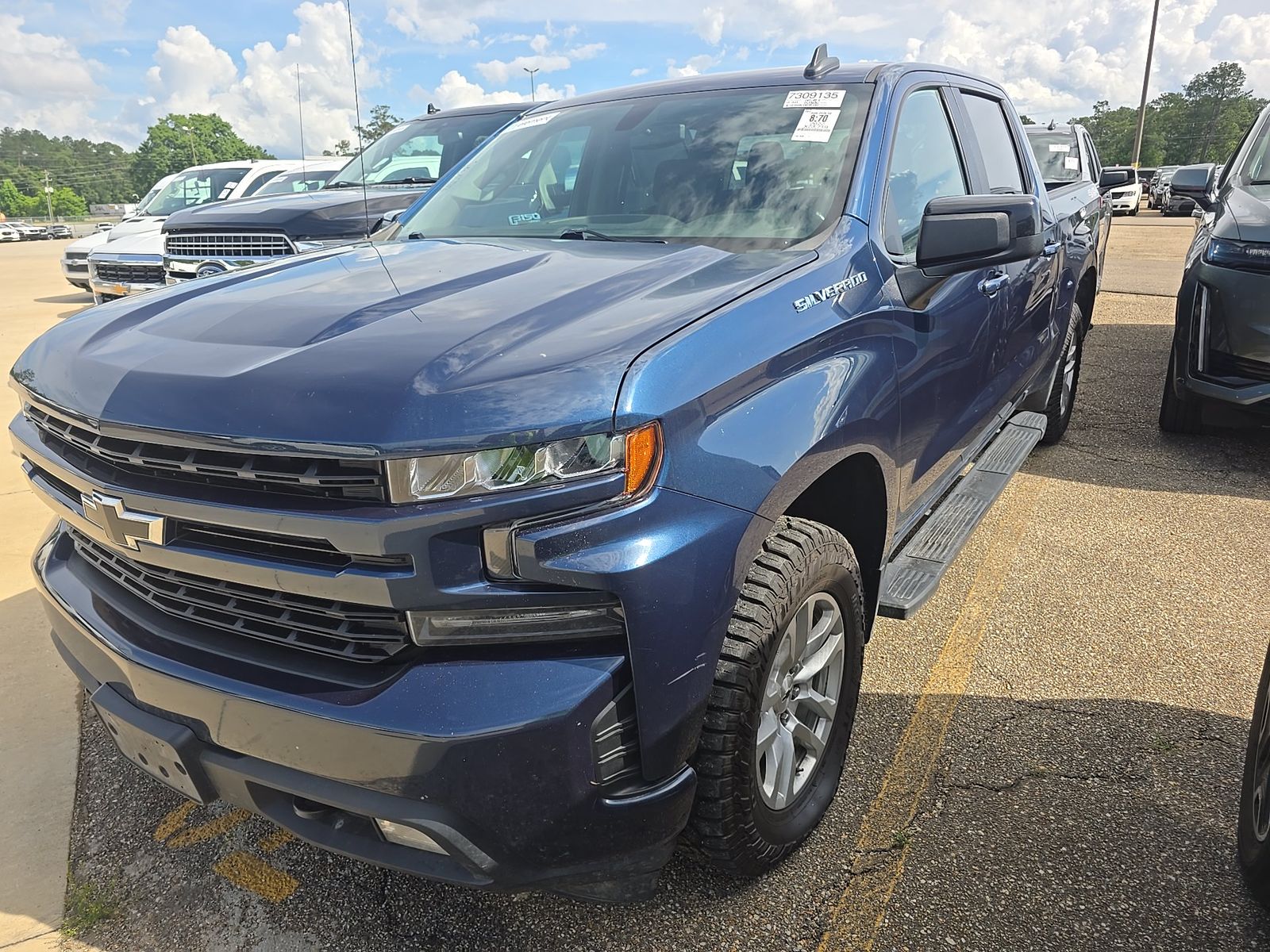 2022 Chevrolet Silverado 1500 RST AWD