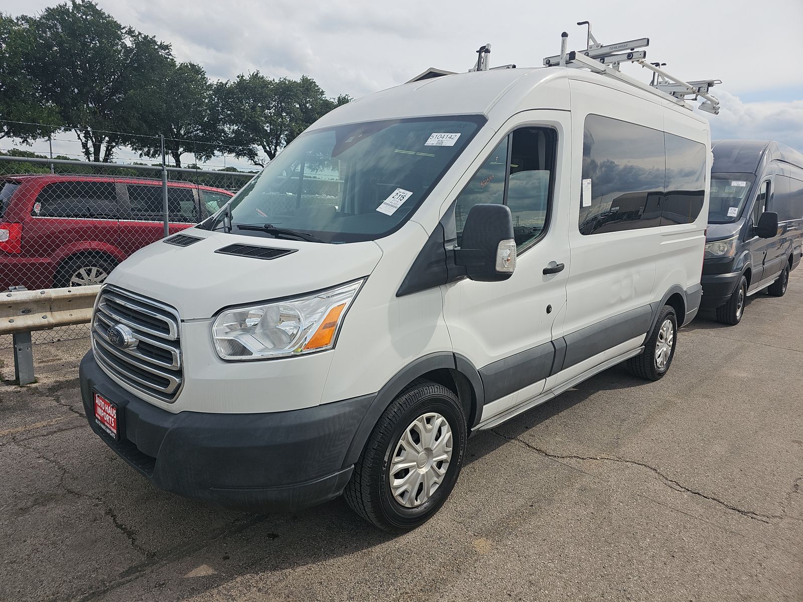 FORD TRANSIT 150 - 1