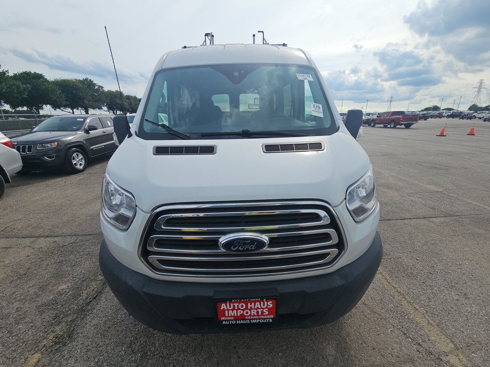 FORD TRANSIT 150 - 3