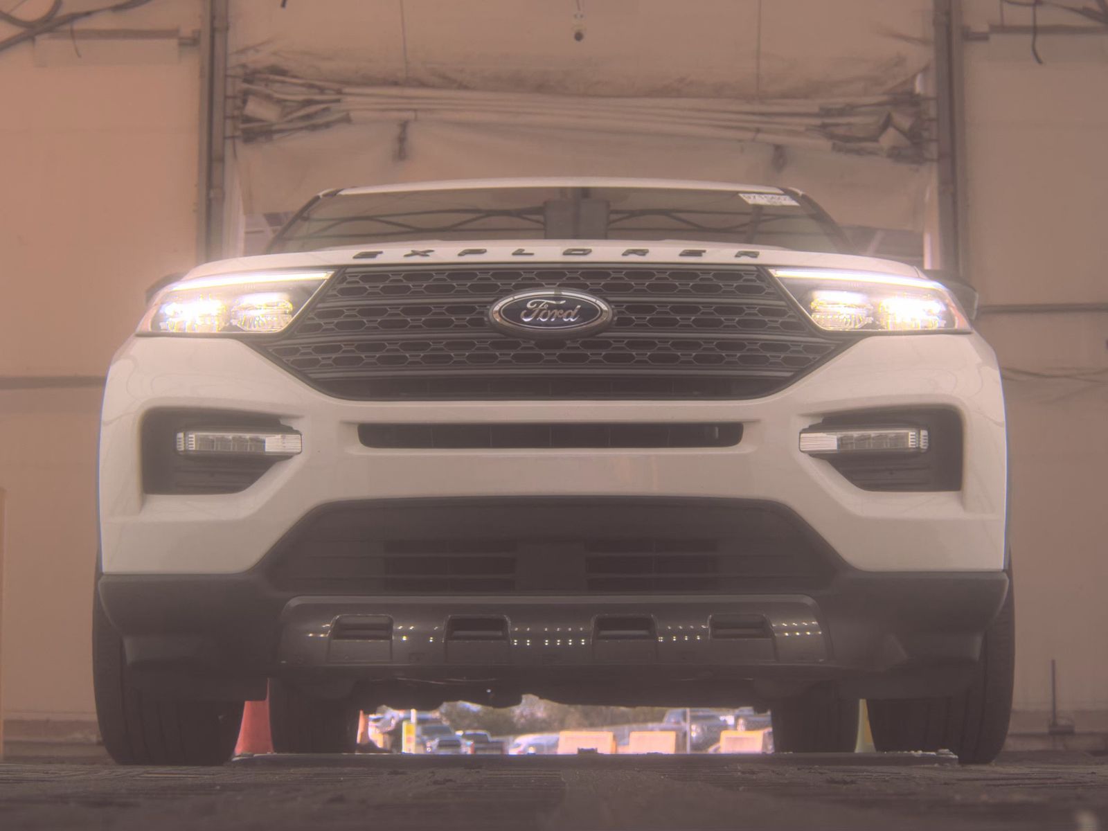 FORD EXPLORER - 4