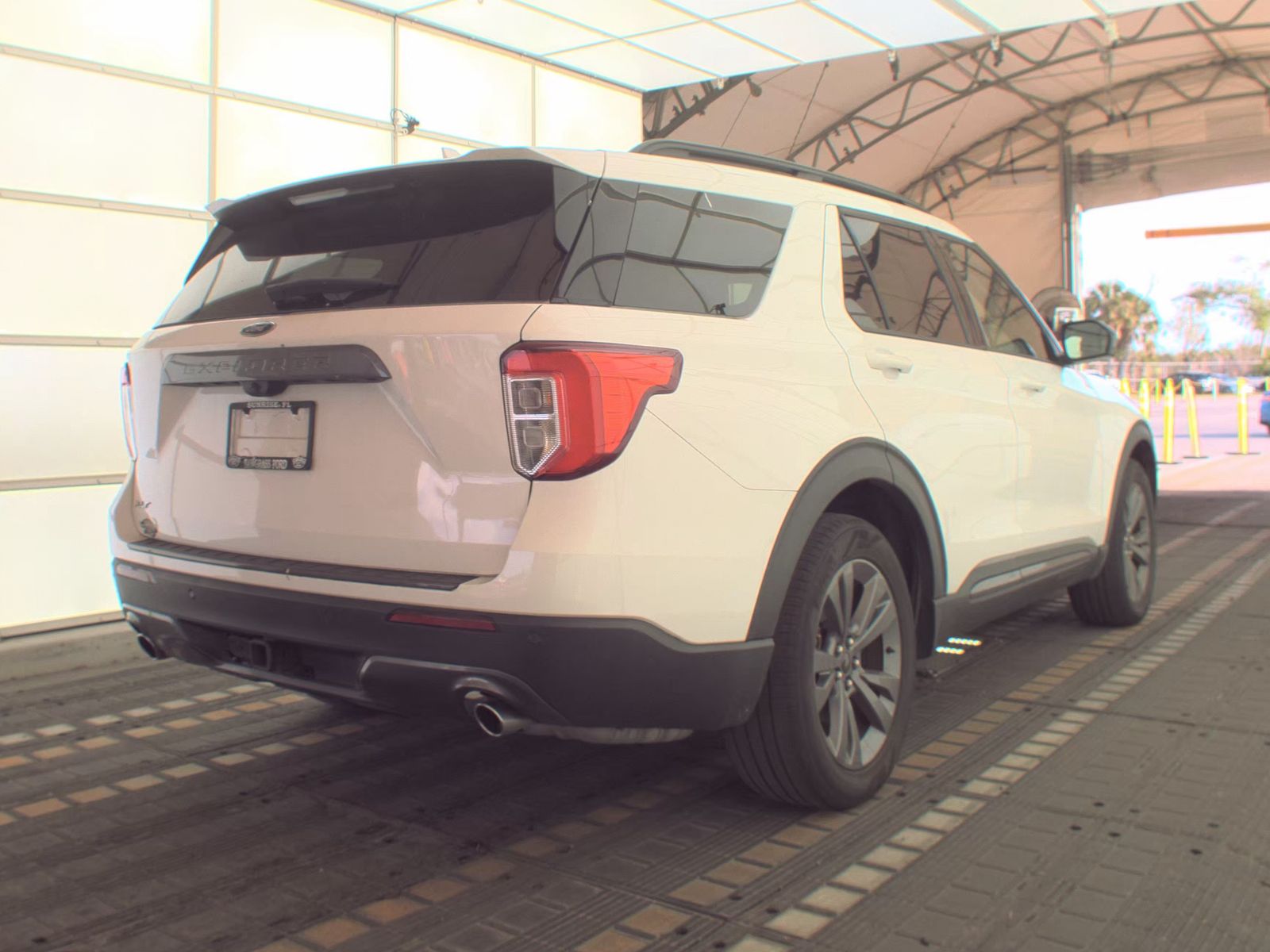FORD EXPLORER - 6