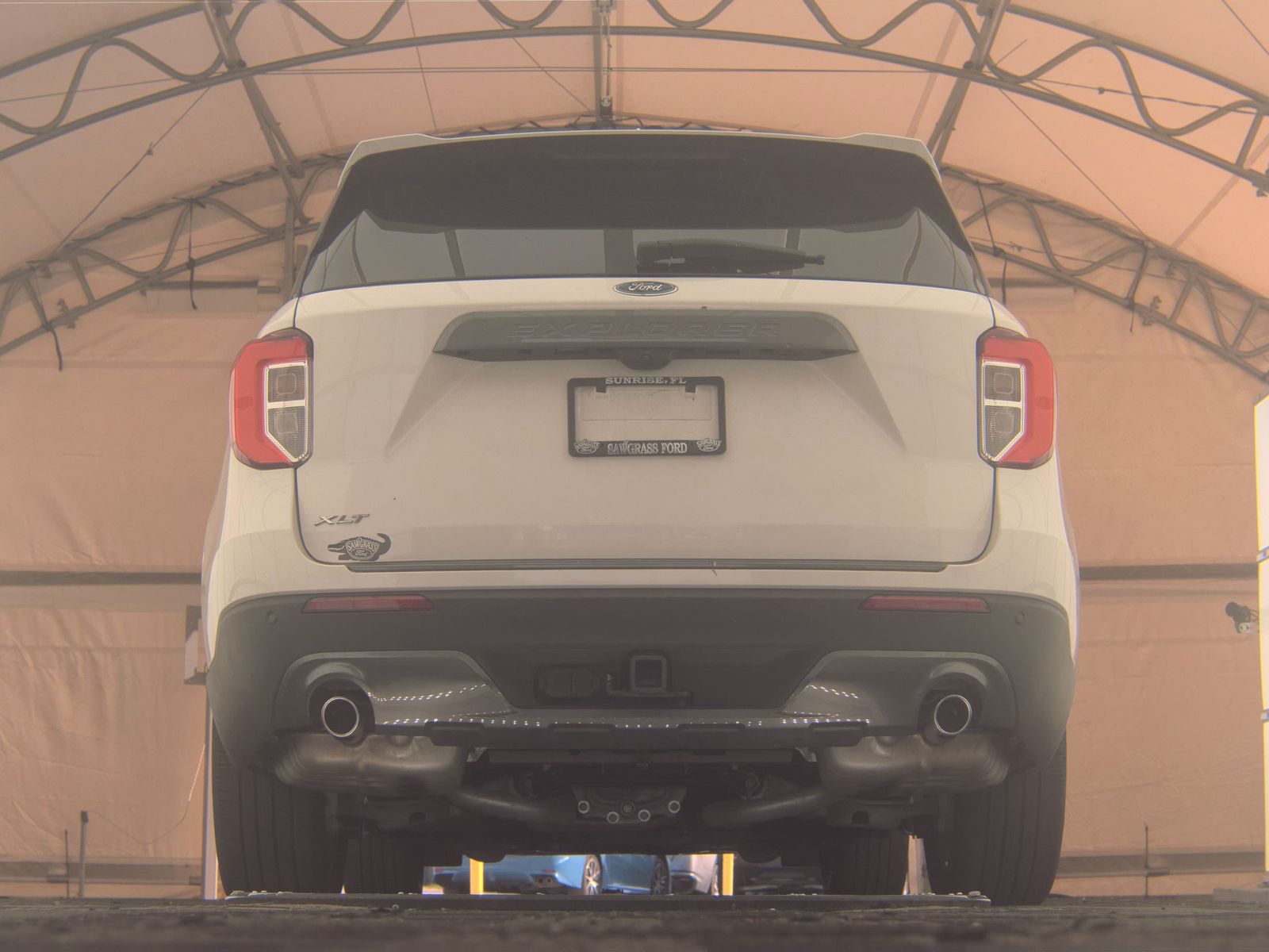 FORD EXPLORER - 8