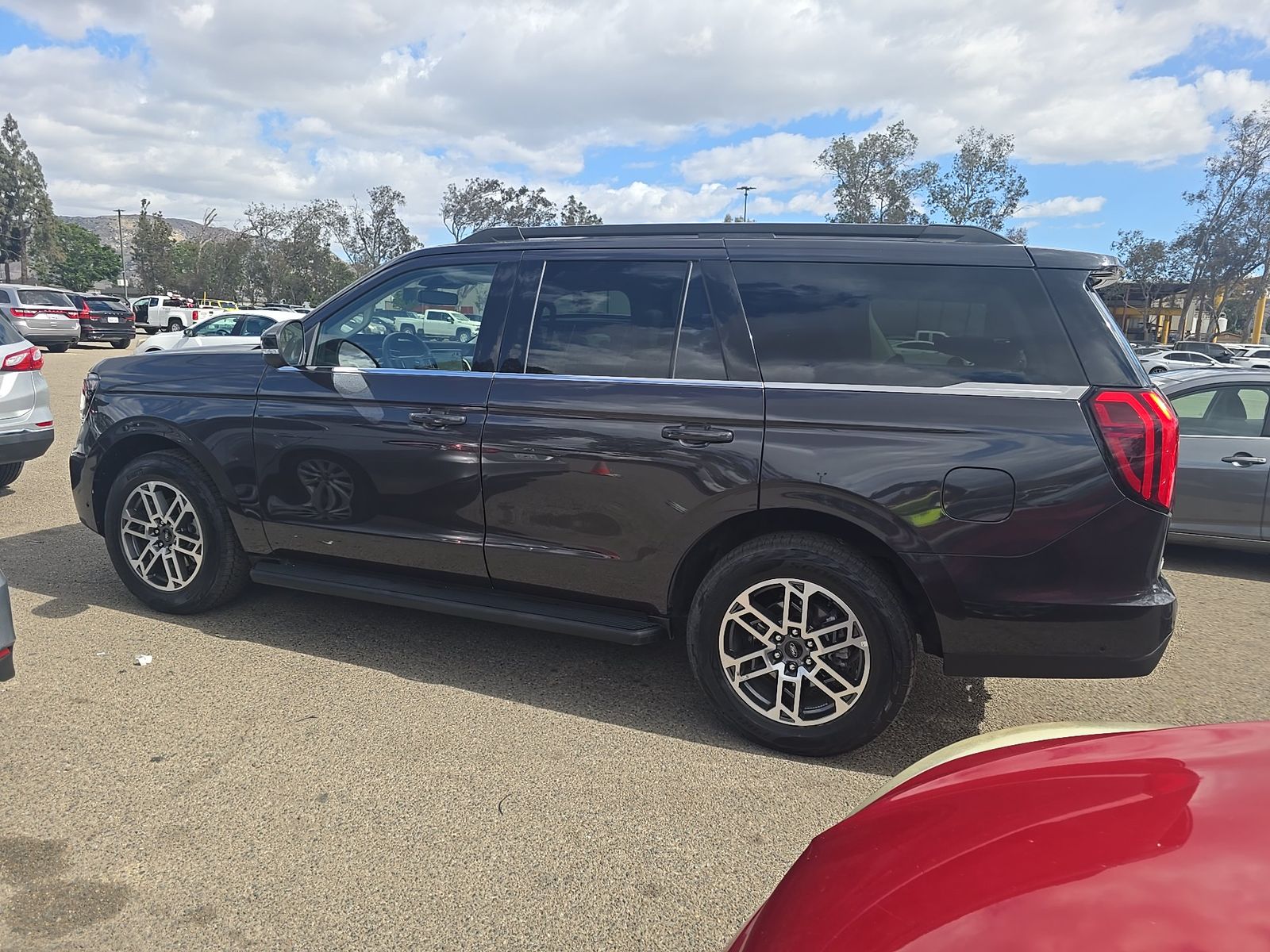 FORD EXPEDITION - 7