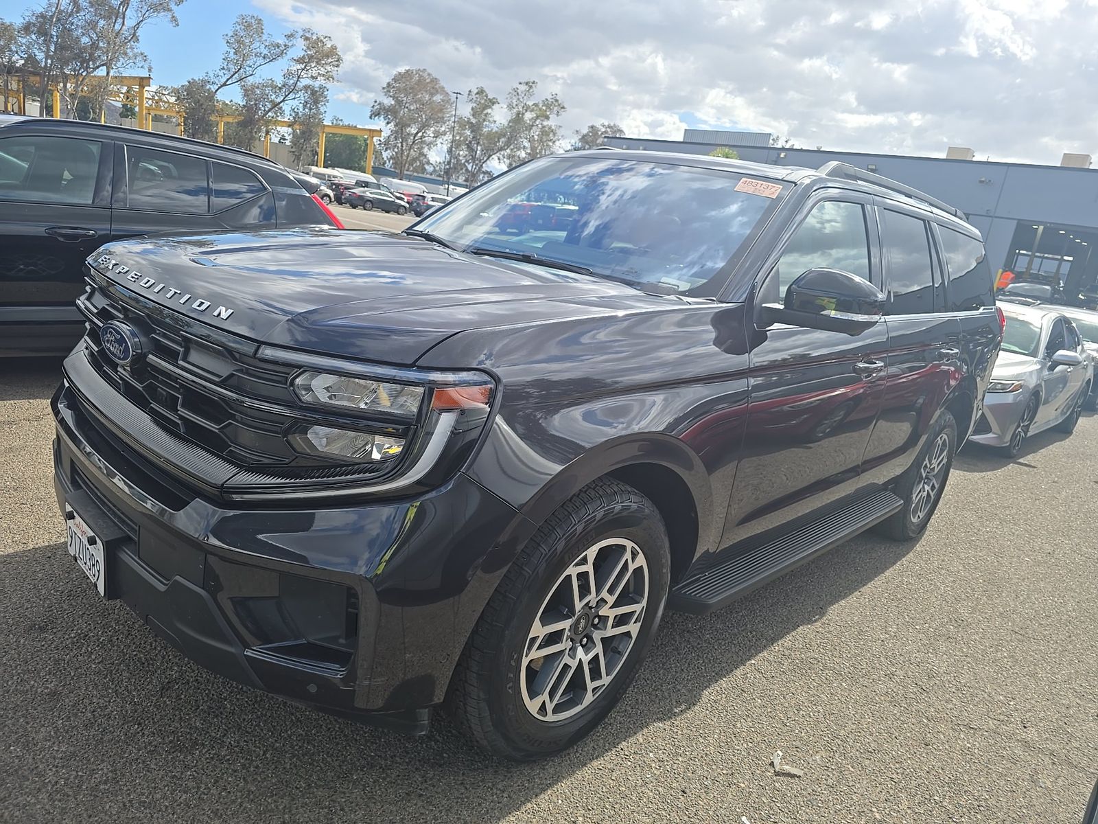 FORD EXPEDITION - 1
