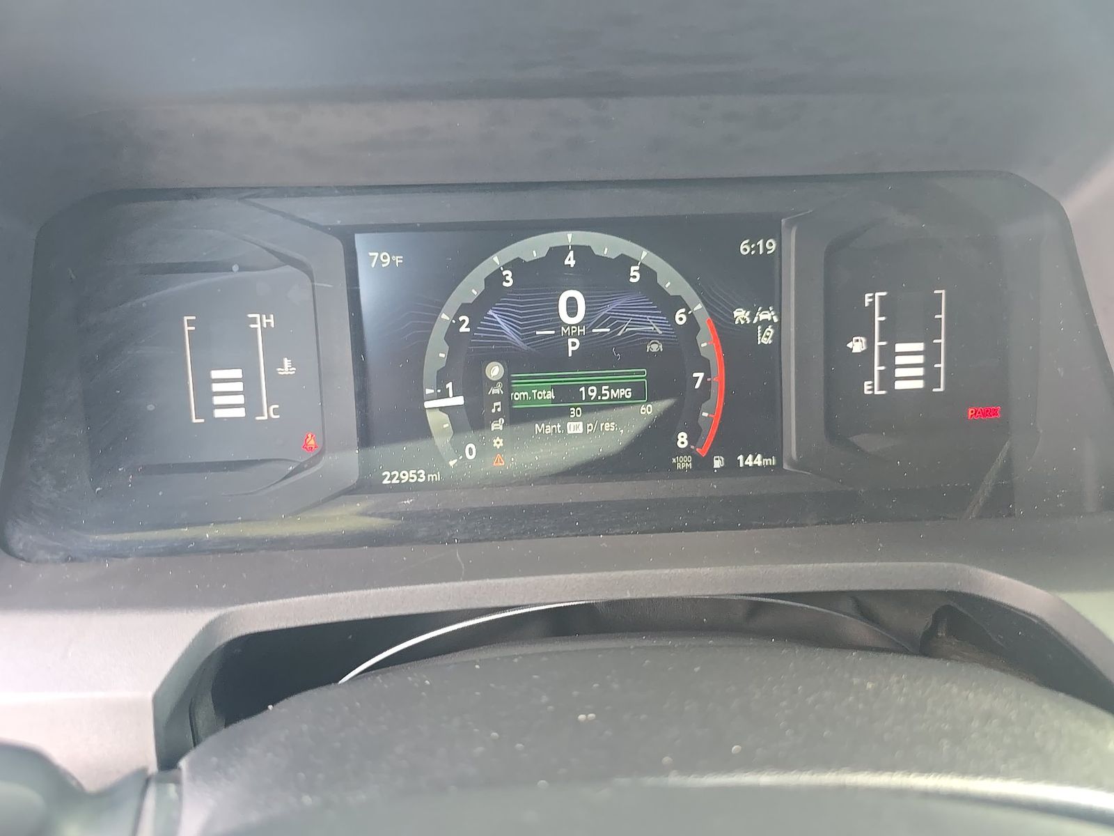 2025 Toyota Tacoma SR5 RWD