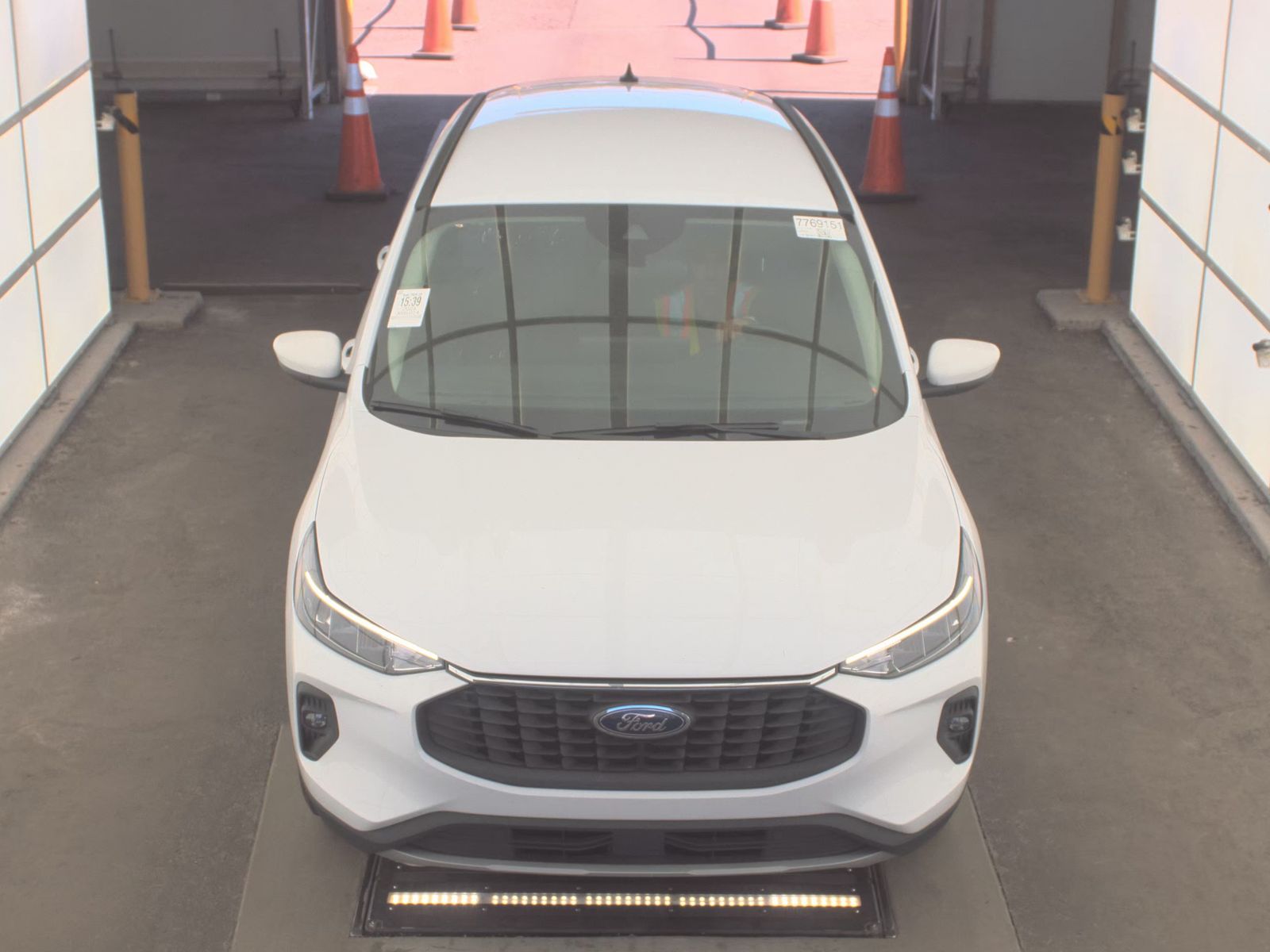 FORD ESCAPE - 3