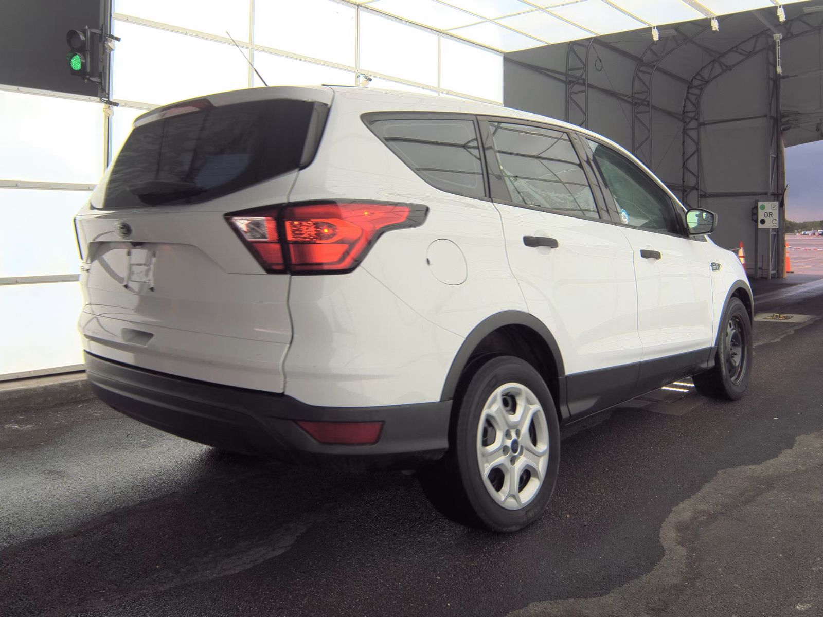 FORD ESCAPE - 6