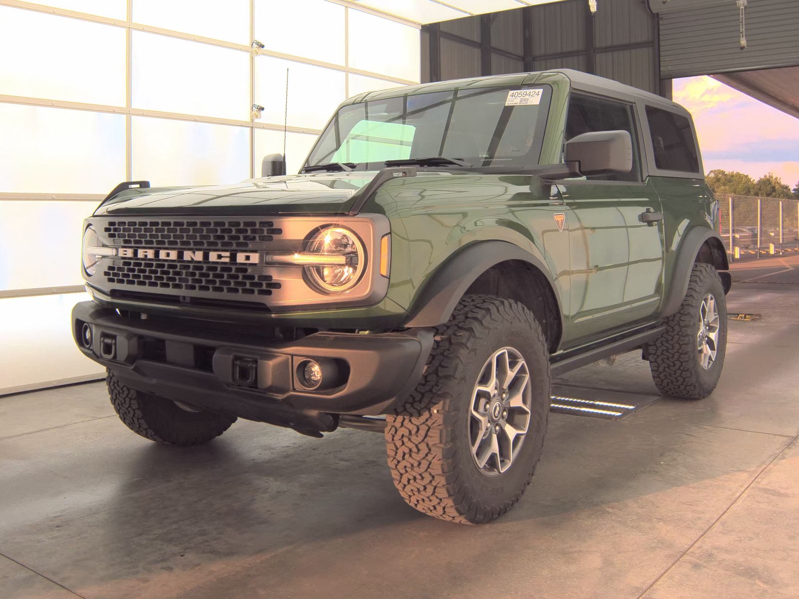FORD BRONCO - 1