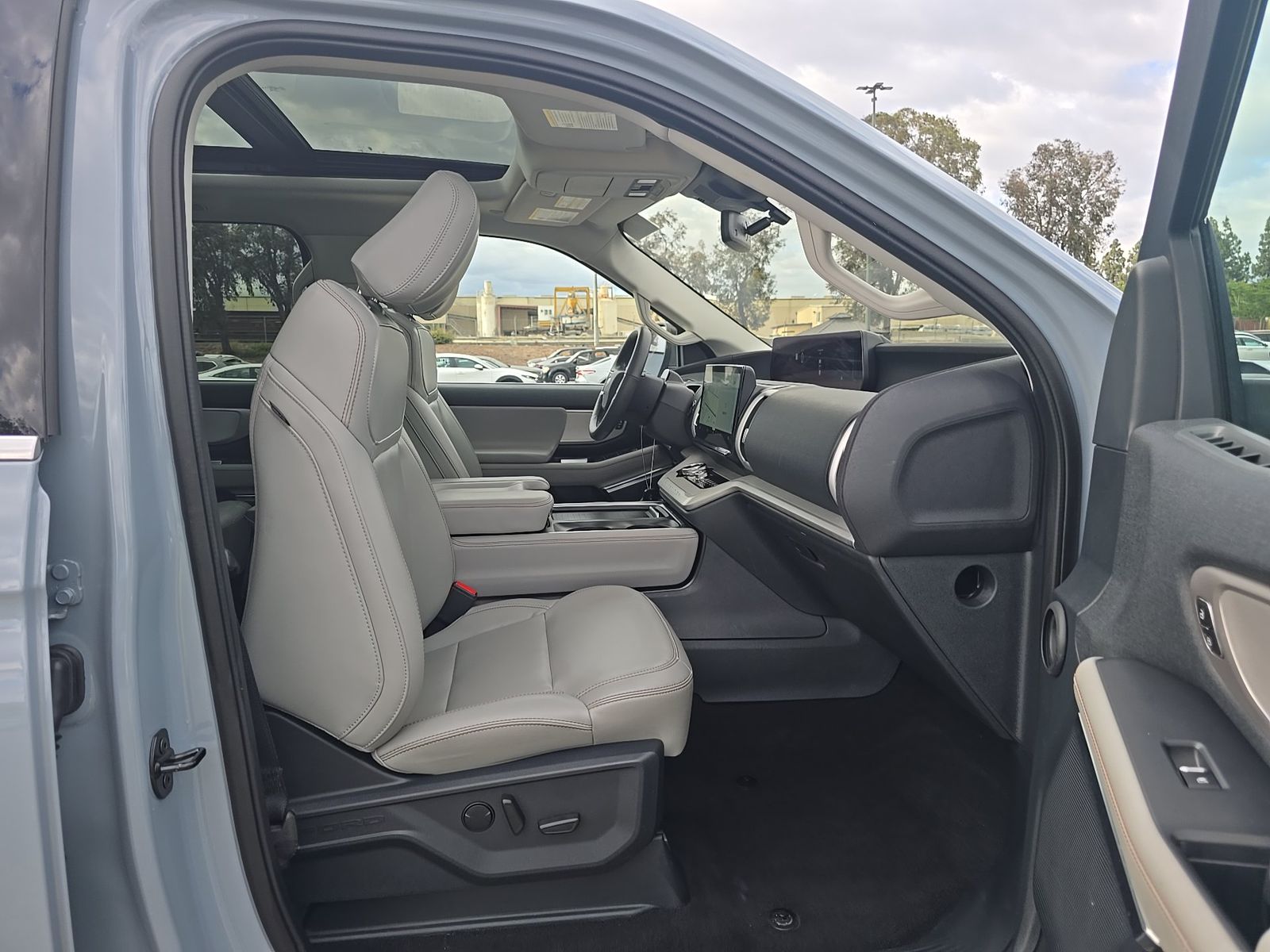 FORD EXPEDITION - 9