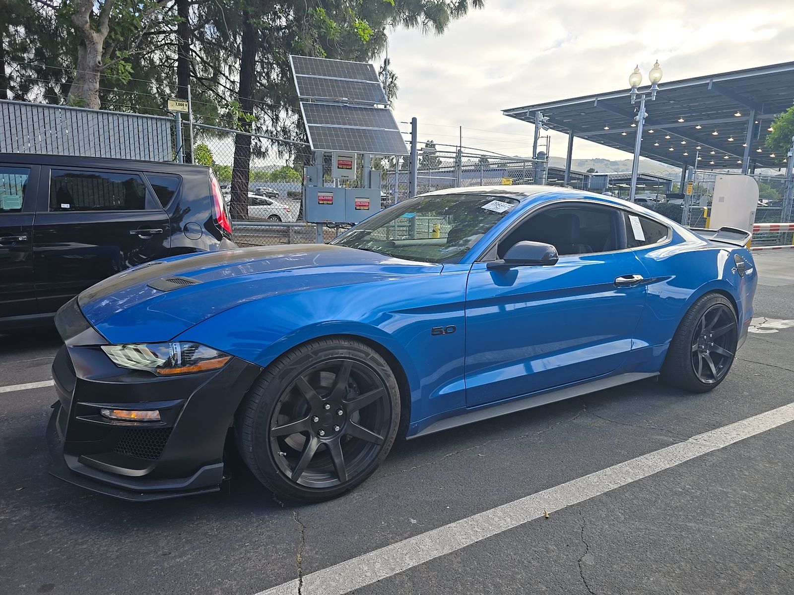 FORD MUSTANG - 1