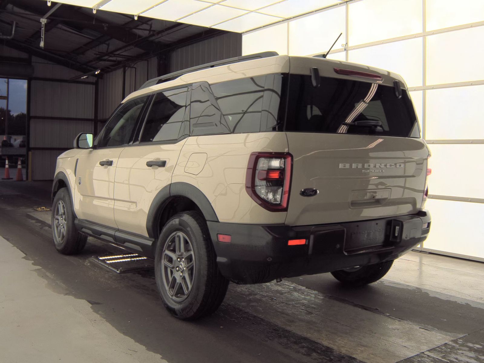 FORD BRONCO SPORT - 9