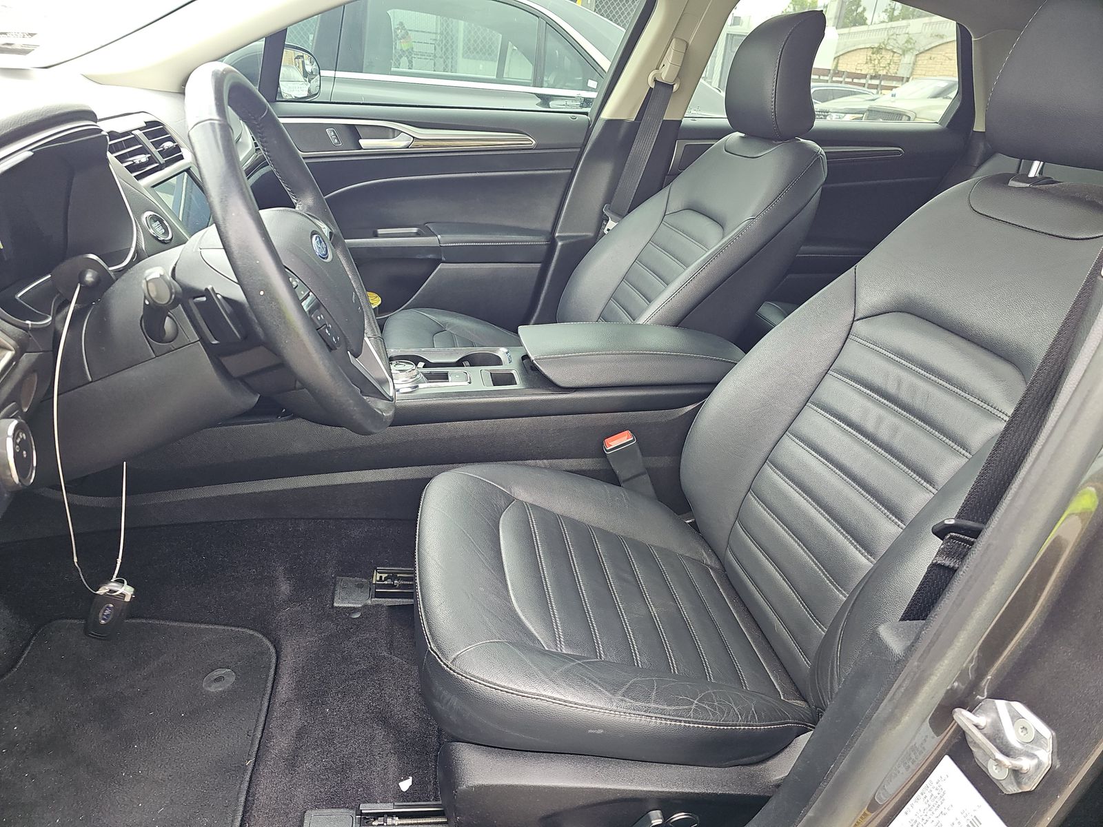 FORD FUSION - 8