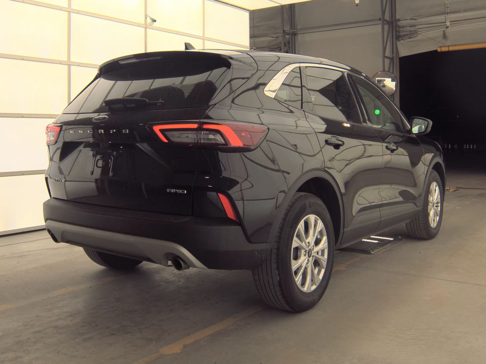 FORD ESCAPE - 6