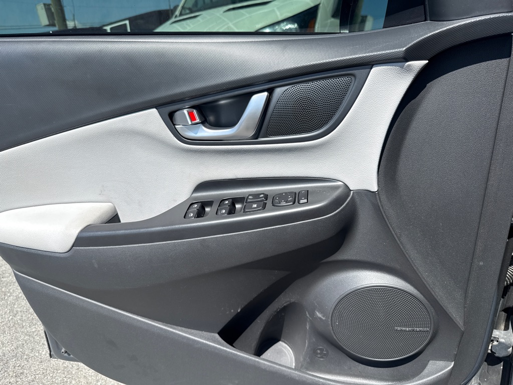 2023 Hyundai Kona Limited AWD