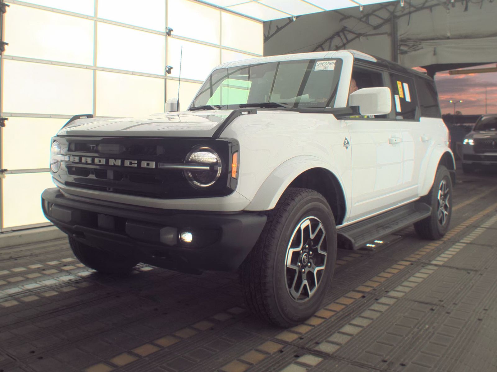 FORD BRONCO - 1
