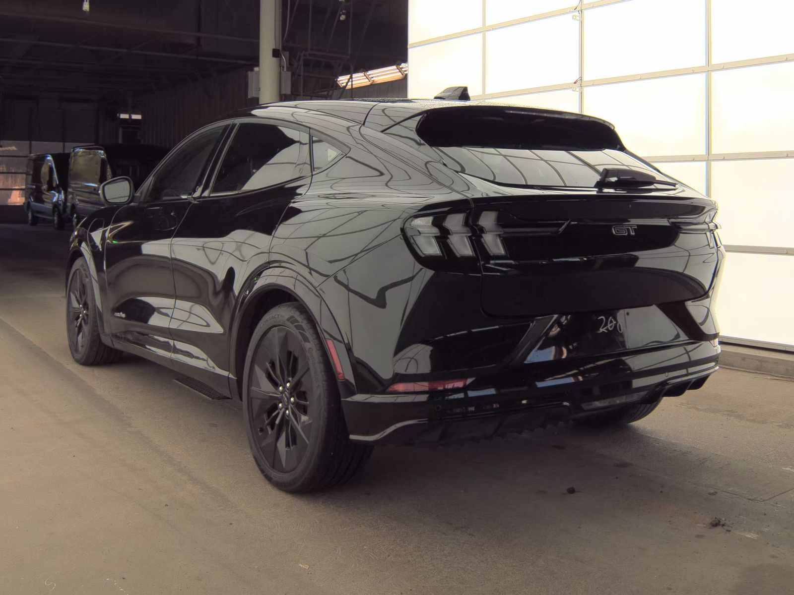 FORD MUSTANG MACH-E - 9