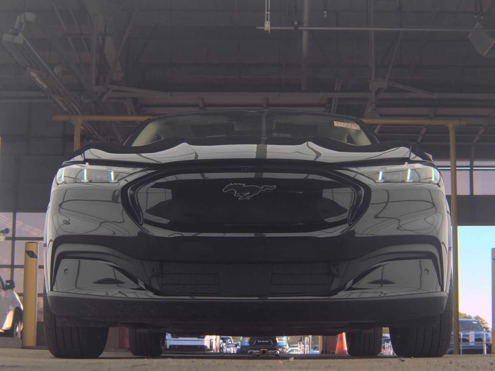 FORD MUSTANG MACH-E - 4
