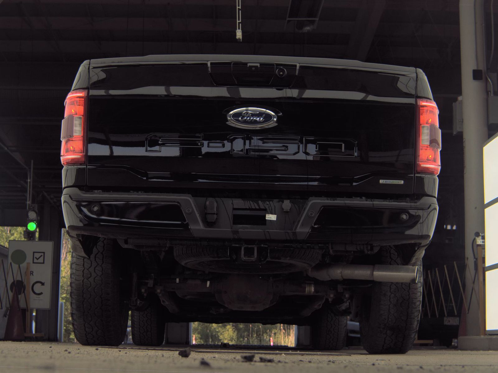 FORD F-150 - 8