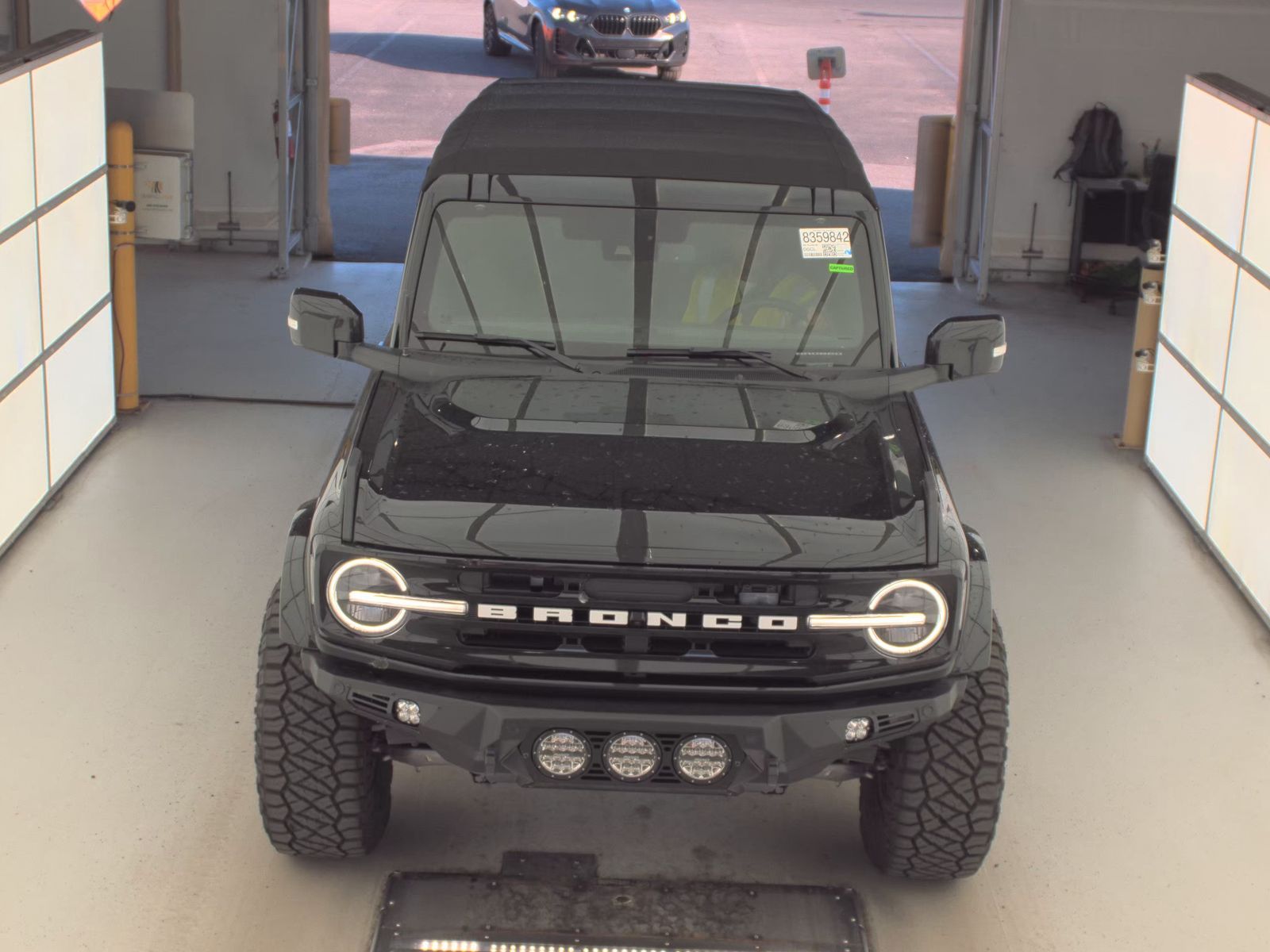 FORD BRONCO - 3