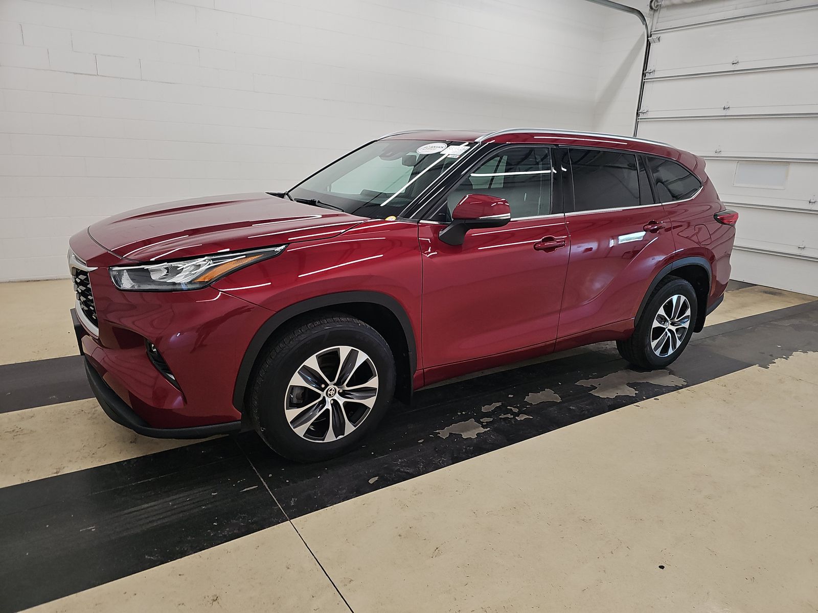 2020 Toyota Highlander XLE 4x4 V6's photo