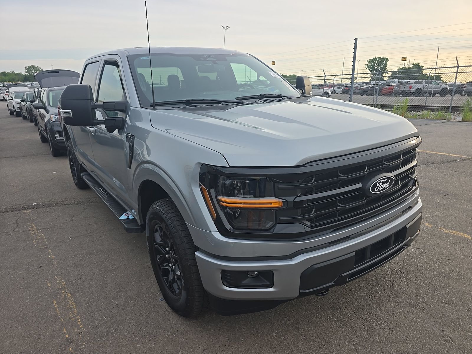 FORD F-150 - 4