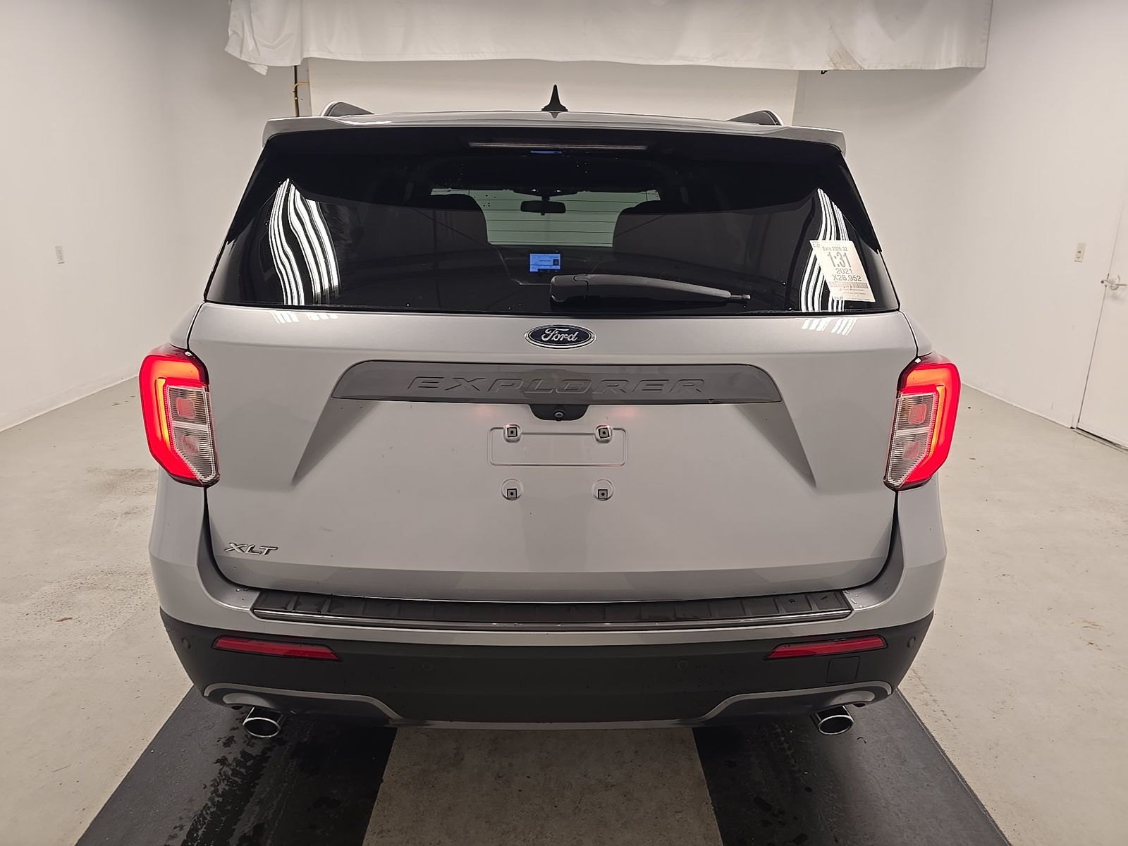 FORD EXPLORER - 6