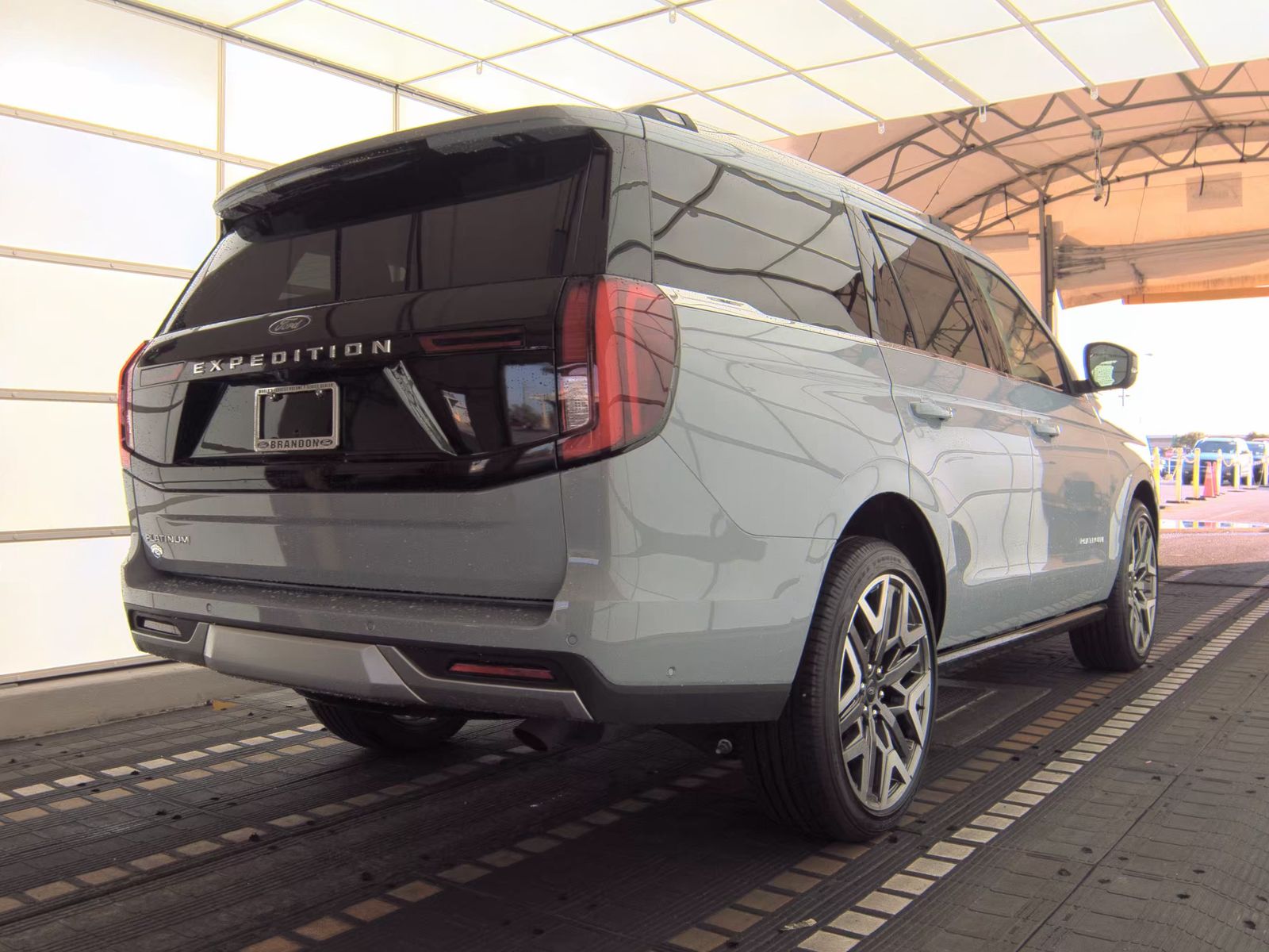 FORD EXPEDITION - 6