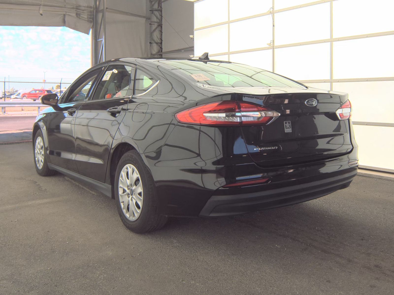 FORD FUSION - 9