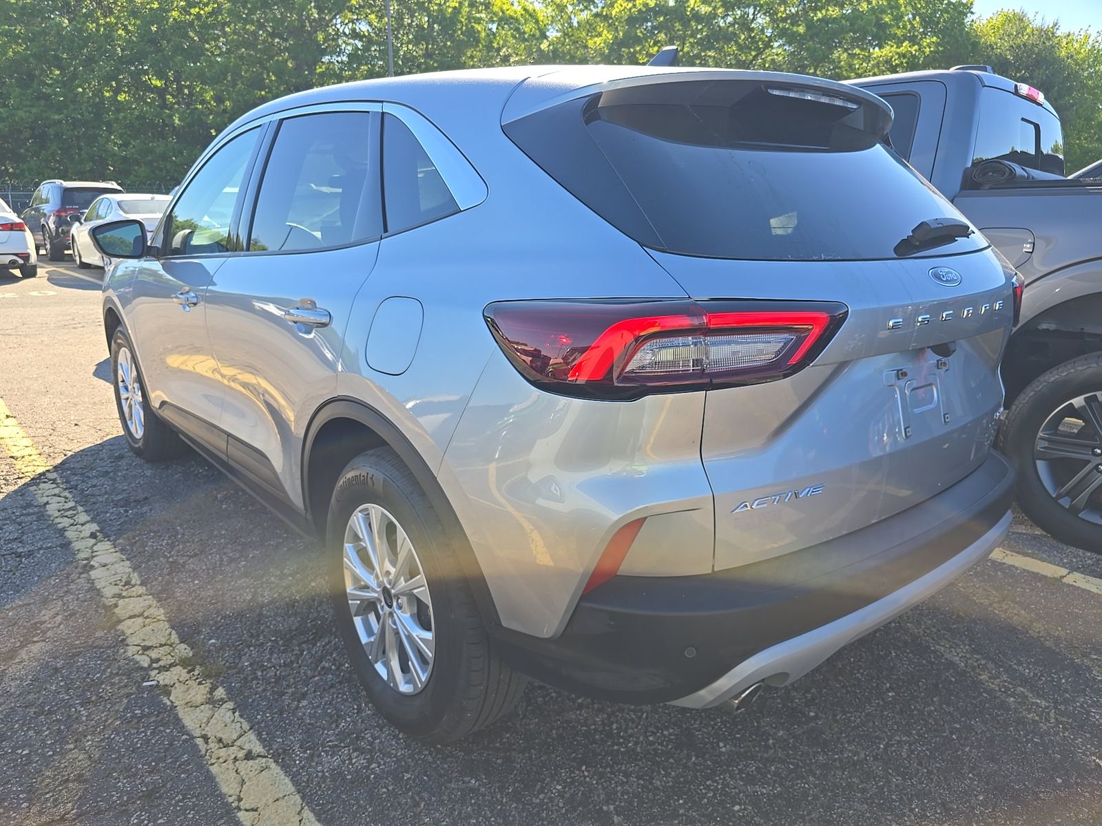 FORD ESCAPE - 7