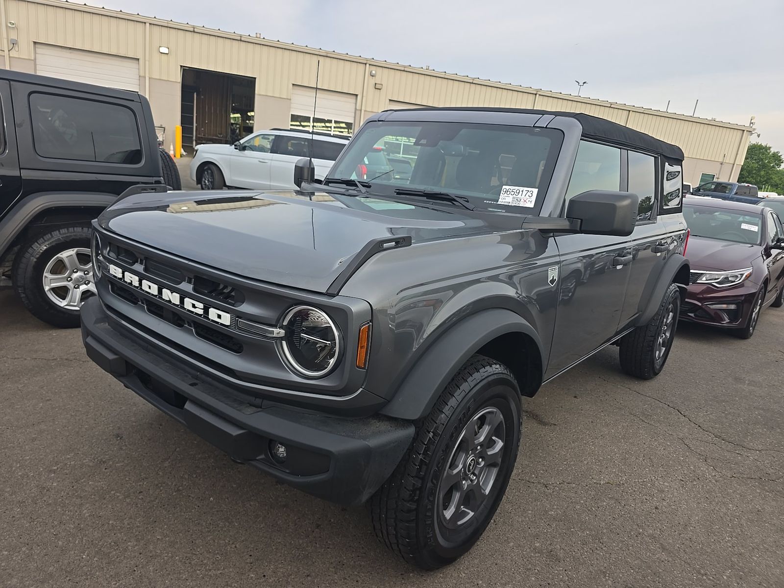 FORD BRONCO - 1