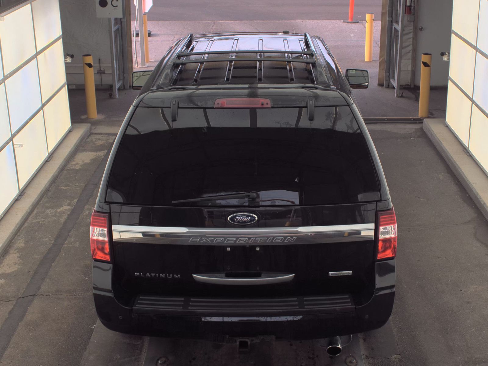 FORD EXPEDITION - 6