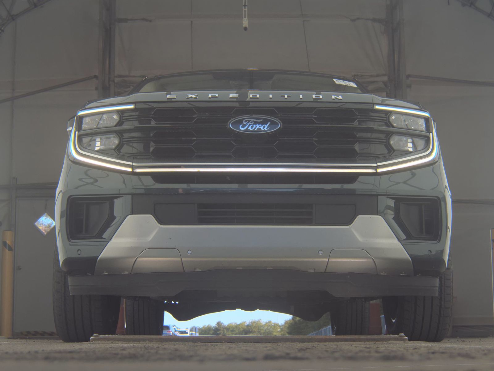 FORD EXPEDITION MAX - 4
