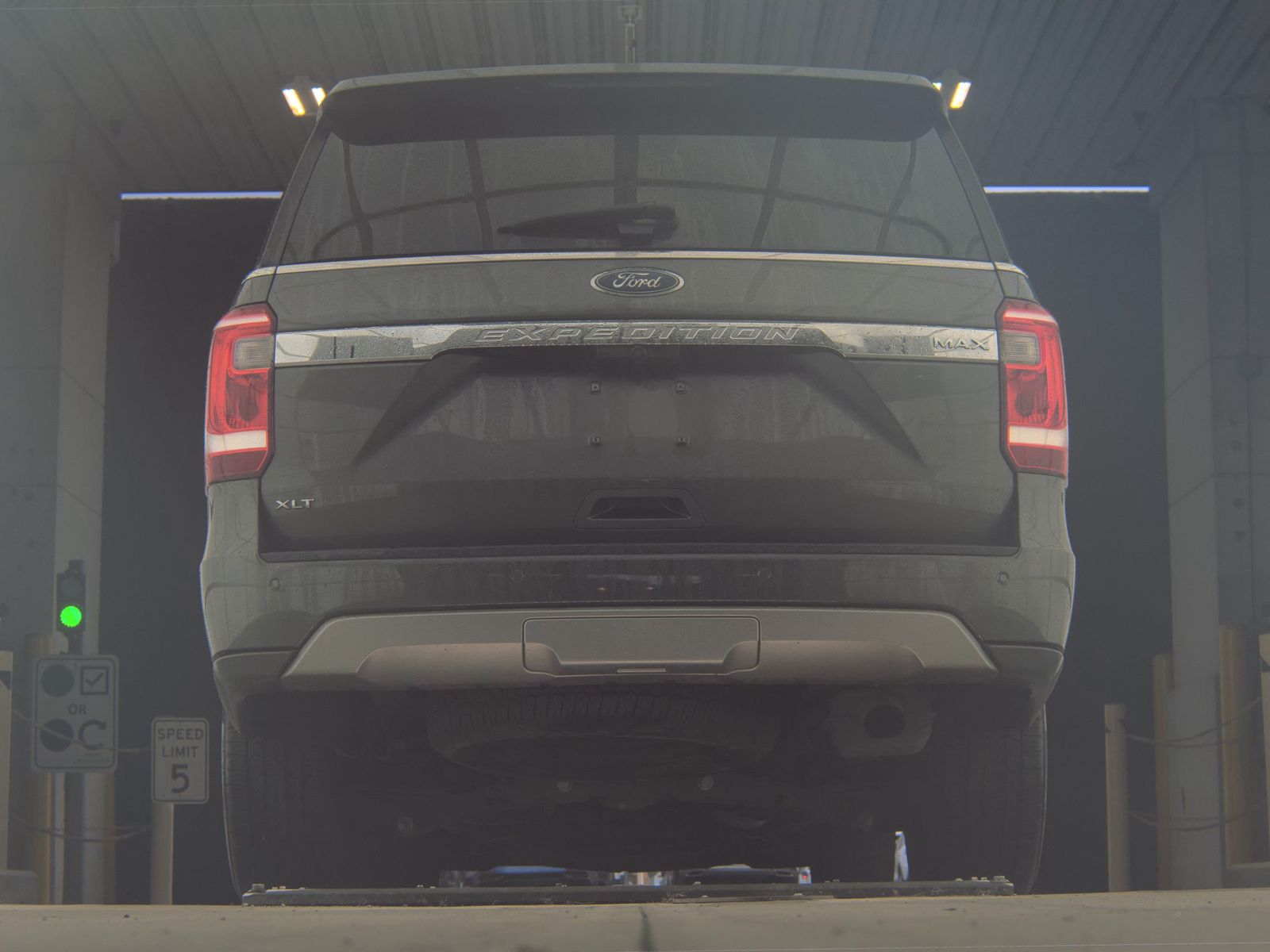 FORD EXPEDITION MAX - 8