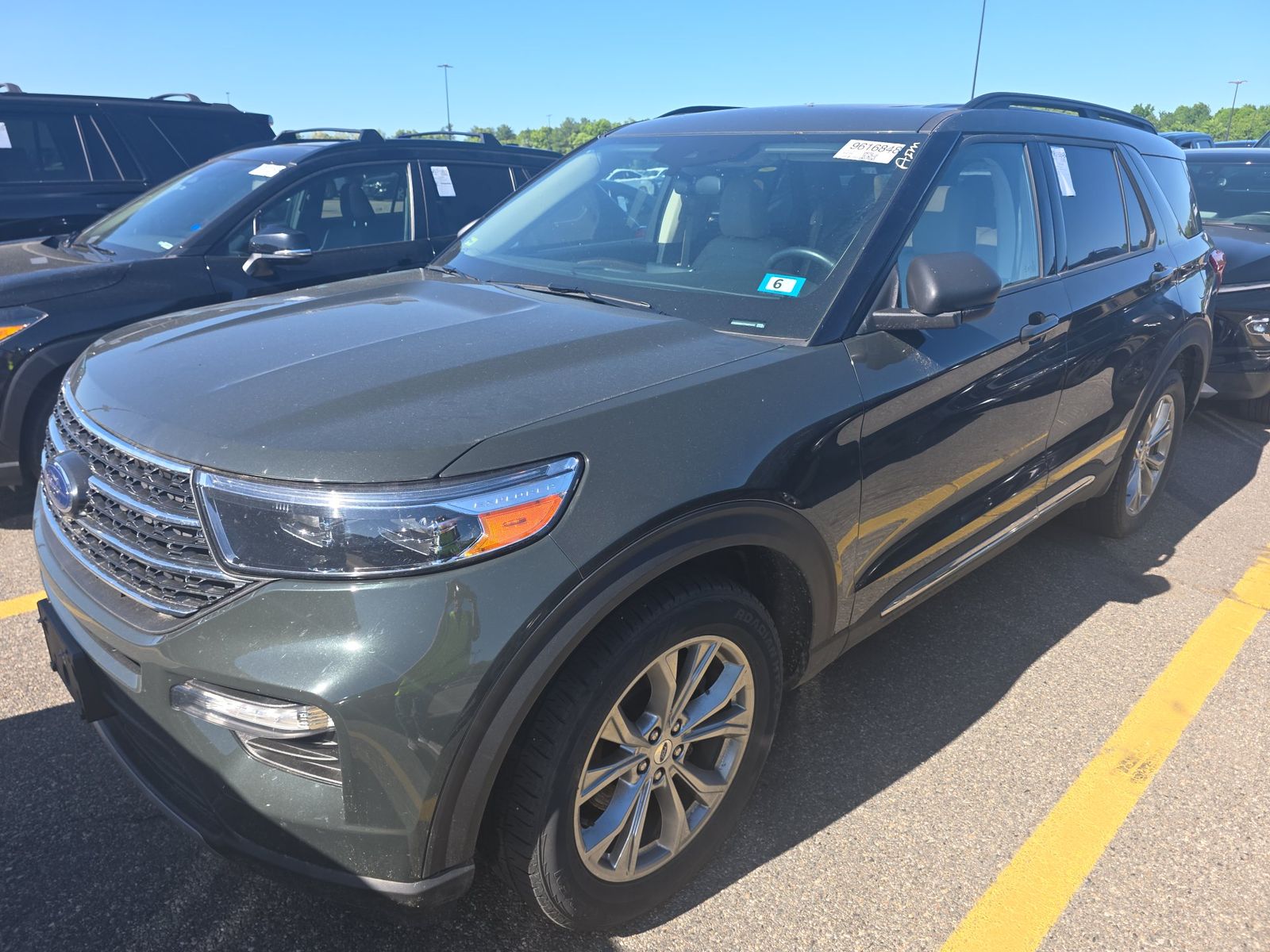 FORD EXPLORER - 1