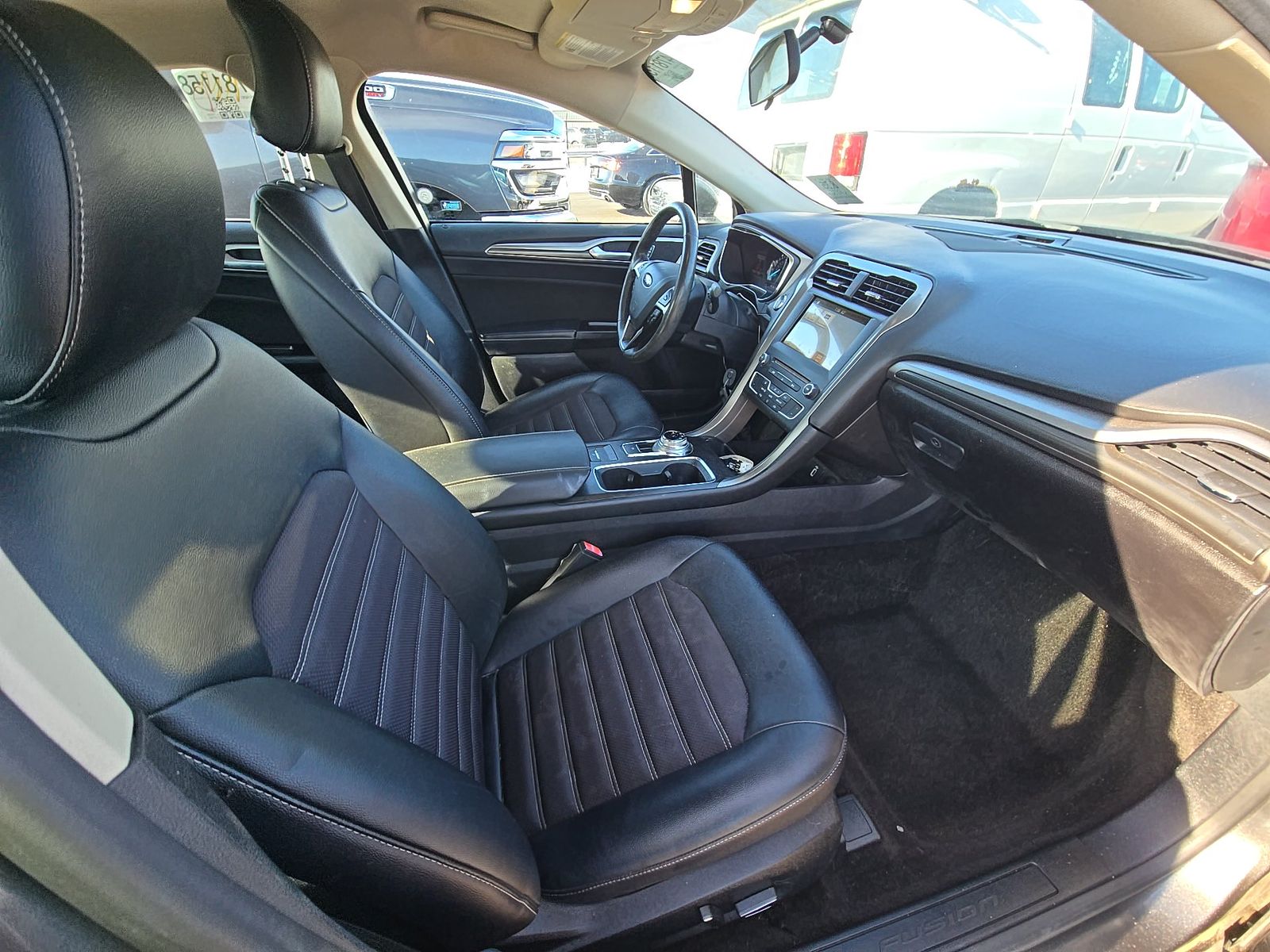 FORD FUSION - 3