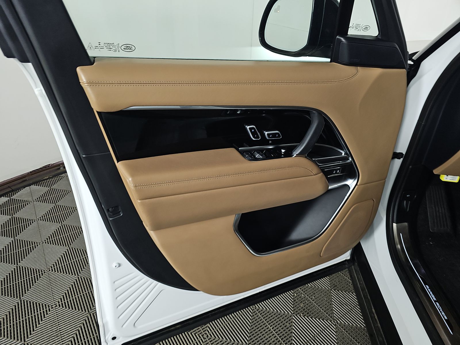 LAND ROVER RANGE ROVER - 10