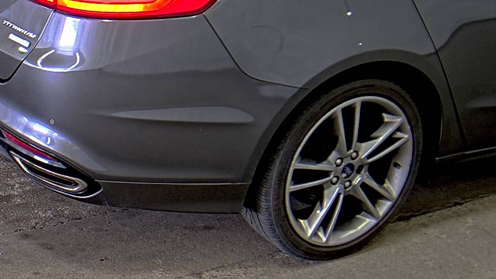 FORD FUSION - 10