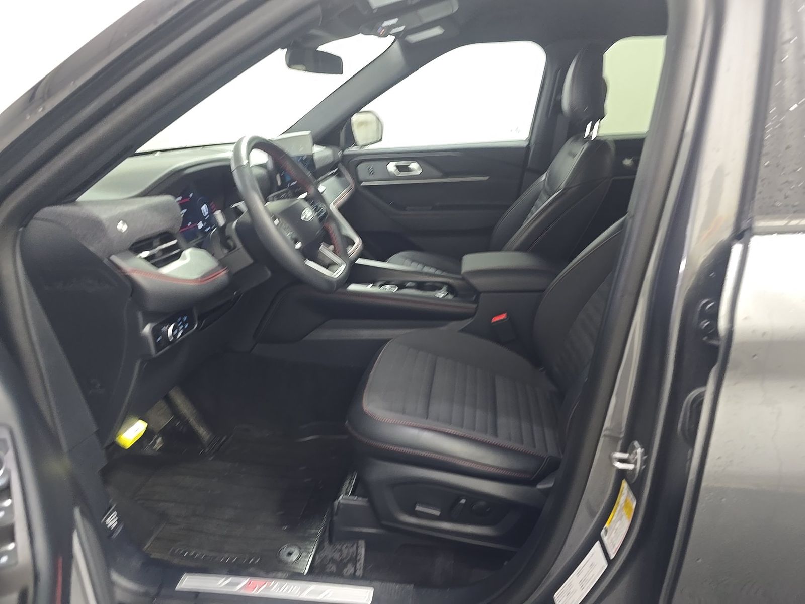 FORD EXPLORER - 8
