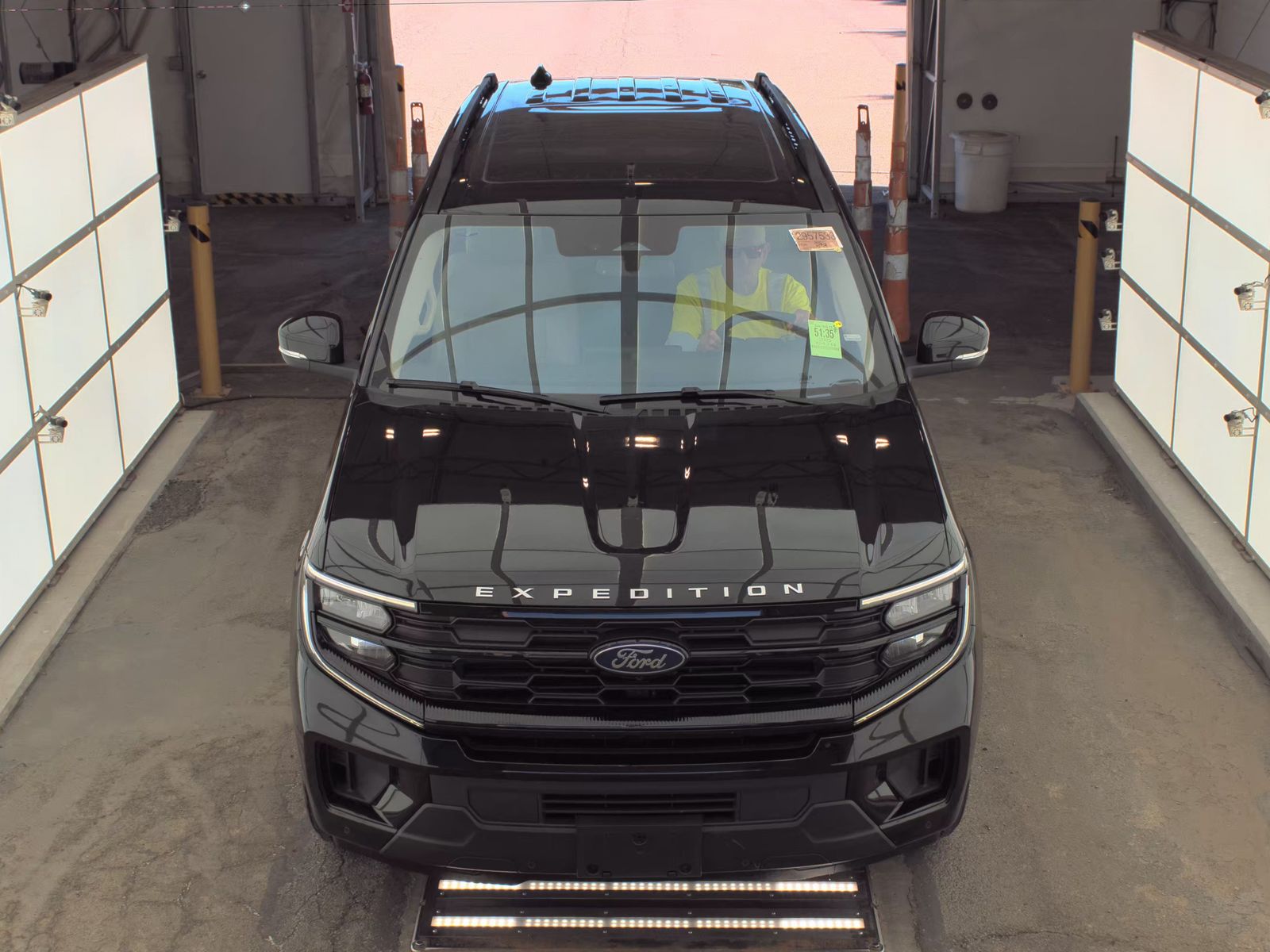 FORD EXPEDITION - 3