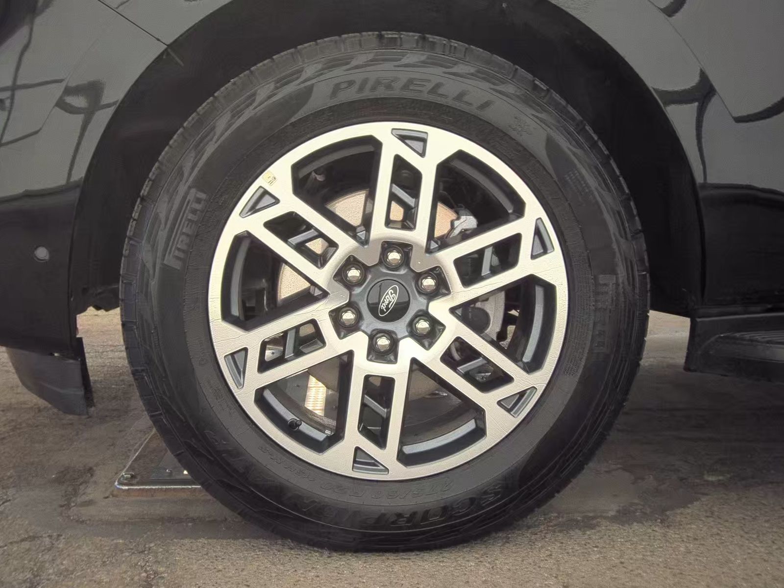 FORD EXPEDITION - 10